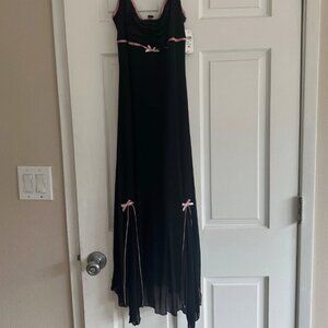 Windsor black dress pink bows prom or formal ! size medium brand new with tags!